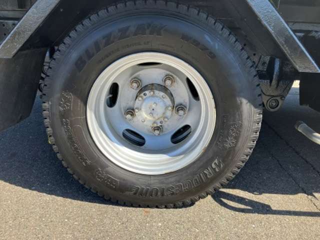 三菱フソウ キャンター ３．０ 全低床 ディーゼルターボ ４ＷＤ H28年 (東海) 99