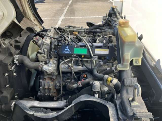 三菱フソウ キャンター ３．０ 全低床 ディーゼルターボ ４ＷＤ H28年 (東海) 99