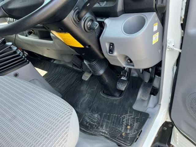 トヨタ ダイナ ４．０ＤＴ H28年 (東海) 99