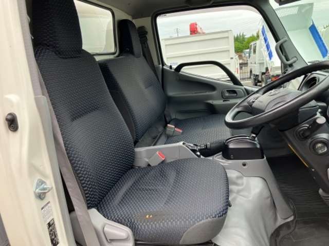 日野自動車 デュトロ ４．０ＤＴ R4年 (東海) 99