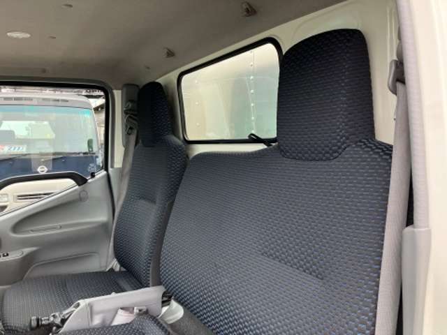 日野自動車 デュトロ ４．０ＤＴ R4年 (東海) 99