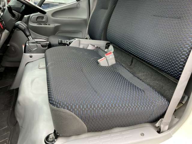 日野自動車 デュトロ ４．０ＤＴ R4年 (東海) 99