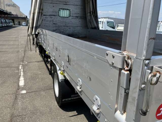 いすゞ フォワード 幌カーテン車 H30年 (東海) 99