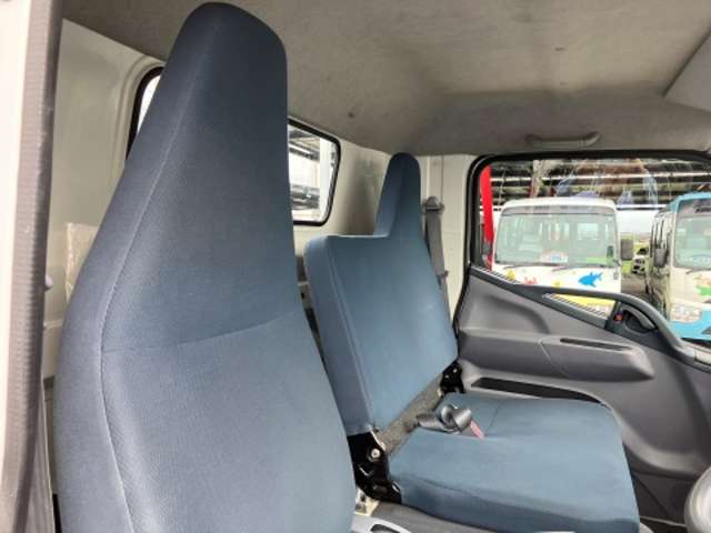 三菱フソウ キャンター ３．０ＤＴ H25年 (東海) 99
