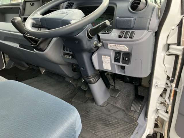 三菱フソウ キャンター ３．０ＤＴ H25年 (東海) 99