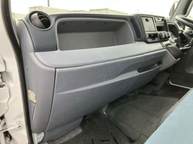 三菱フソウ キャンター ３．０ＤＴ H25年 (東海) 99