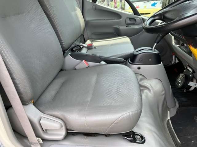 トヨタ ダイナ ３．０ ロング シングルジャストロー ディーゼルターボ ４ＷＤ R3年 (東海) 99