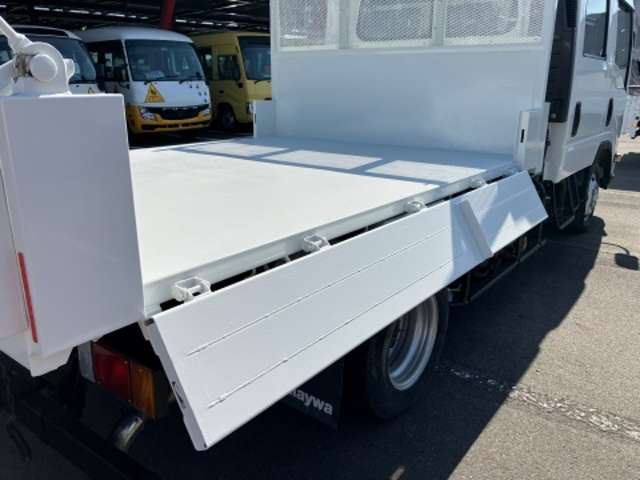 いすゞ エルフ ３．０ＤＴ H28年 (東海) 99