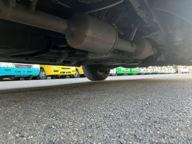 トヨタ ハイエースバン ２．８ 中温冷凍バン ロング ディーゼルターボ R5年 (東海) 99