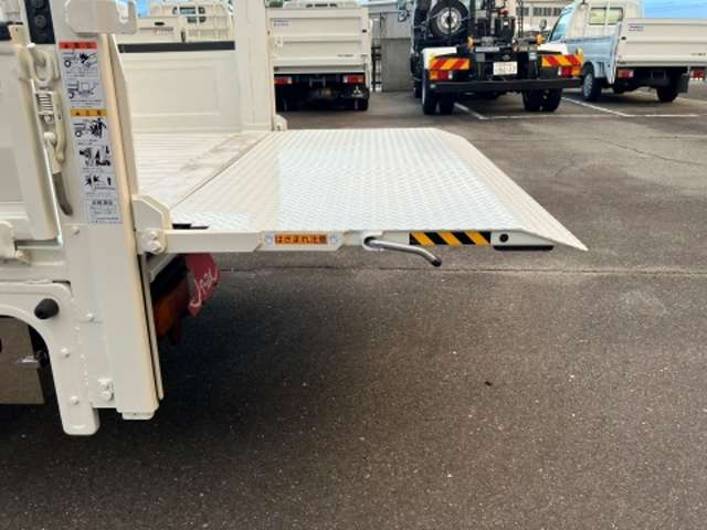トヨタ ダイナ ２．０ ダブルキャブ ロング ジャストロー R6年 (東海) 99