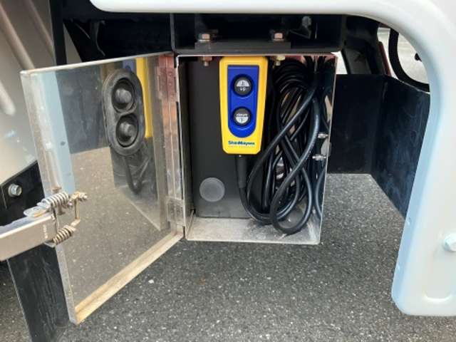 トヨタ ダイナ ２．０ ダブルキャブ ロング ジャストロー R6年 (東海) 99