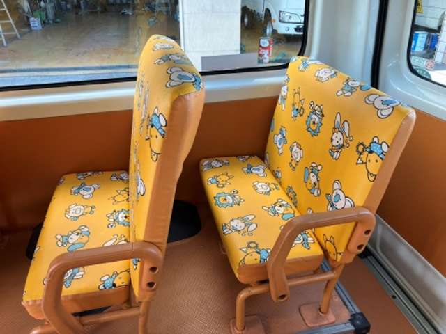 トヨタ ハイエースバン 幼児バス R1年 (東海) 99