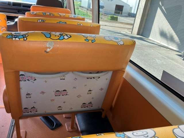 トヨタ ハイエースバン 幼児バス R1年 (東海) 99