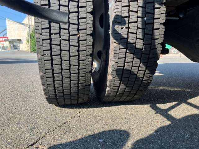 いすゞ エルフ ３．０ＤＴ R6年 (東海) 99