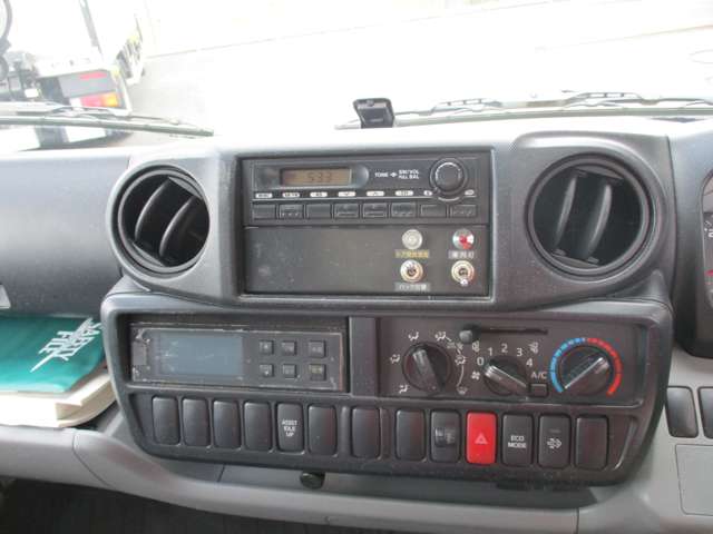 トヨタ ダイナ ２トン H25年 (東海) 99