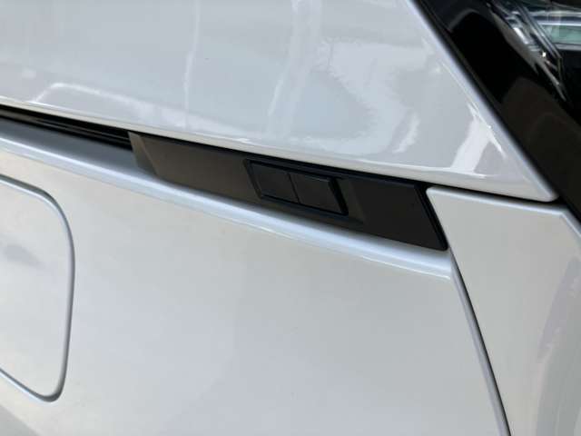 トヨタ ヴォクシー １．８ ハイブリッド Ｓ－Ｚ R4年 (九州・沖縄) 99