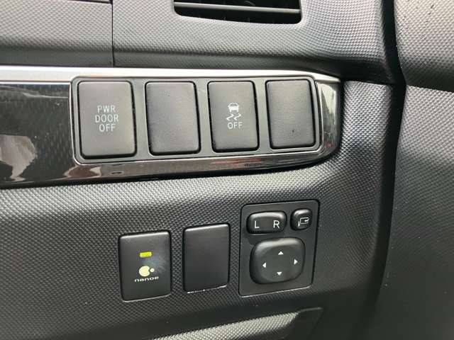 トヨタ エスティマ ２．４ アエラス ＶＥＲＹエディション H26年 (中国) 99