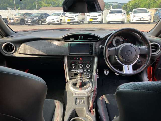トヨタ ８６ ２．０ ＧＴ リミテッド H27年 (中国) 99