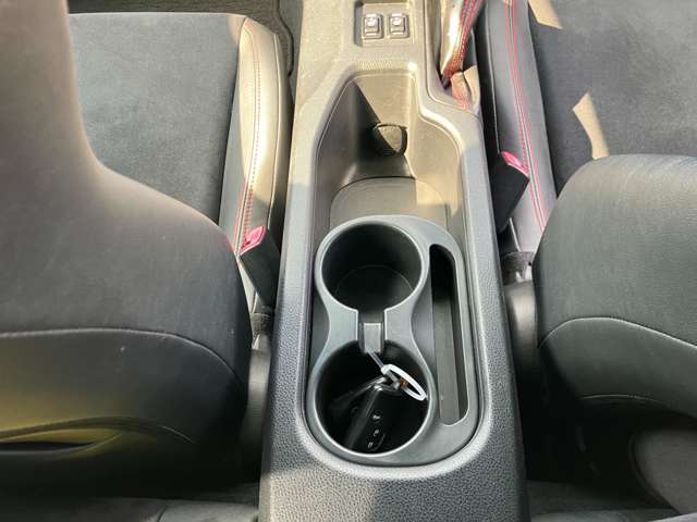 トヨタ ８６ ２．０ ＧＴ リミテッド H27年 (中国) 99
