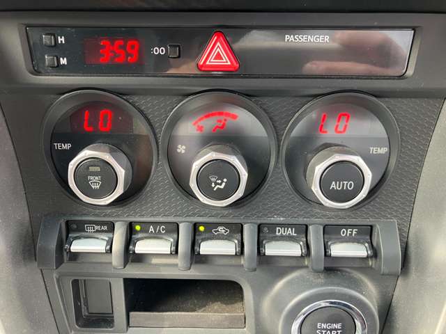 トヨタ ８６ ２．０ ＧＴ リミテッド H27年 (中国) 99