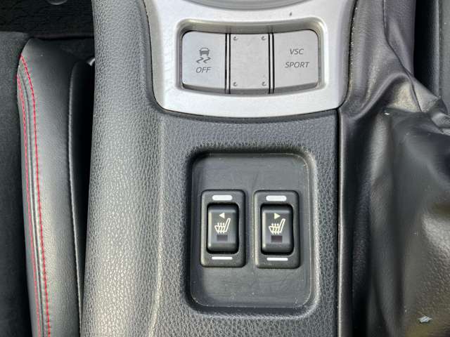 トヨタ ８６ ２．０ ＧＴ リミテッド H27年 (中国) 99