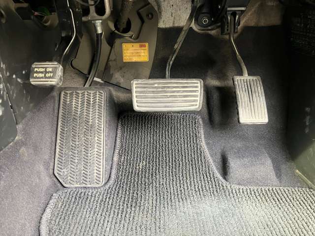 ホンダ クロスロード １．８ １８Ｌ Ｘパッケージ H21年 (中国) 99