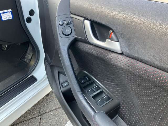 ホンダ アコードツアラー ２．４ タイプＳ アドバンスパッケージ H25年 (中国) 99