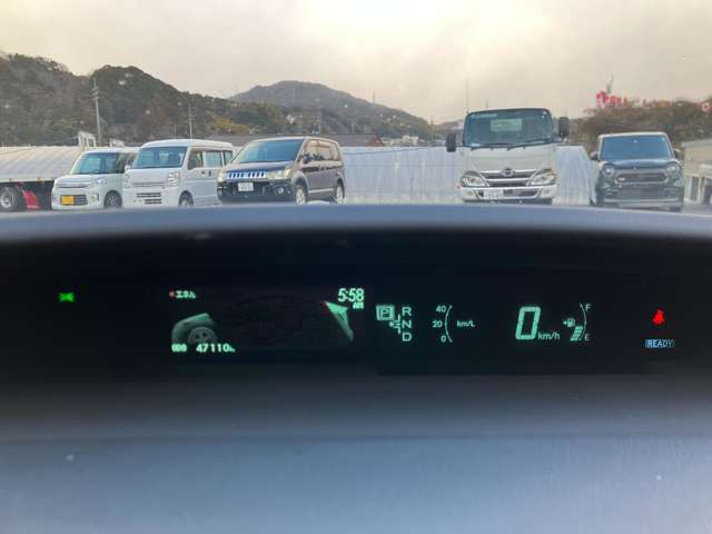 トヨタ プリウス １．８ Ｓ マイコーデ H25年 (中国) 99