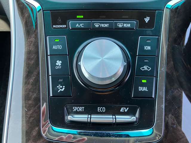 トヨタ ＳＡＩ ２．４ Ｓ H26年 (中国) 99