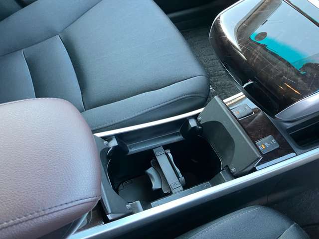トヨタ ＳＡＩ ２．４ Ｓ H26年 (中国) 99