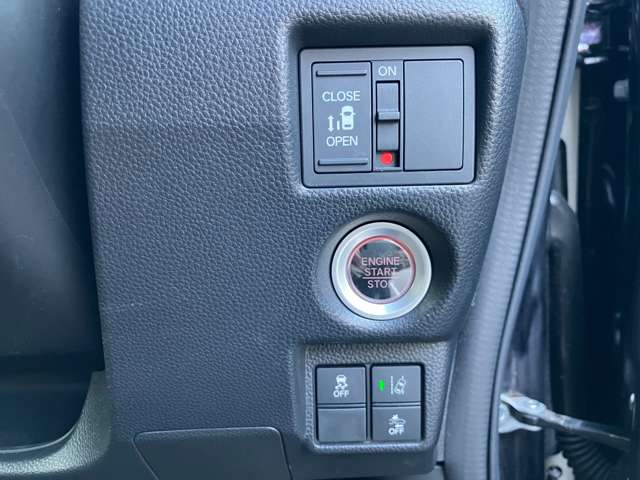 ホンダ Ｎ　ＢＯＸ カスタム ６６０ Ｇ Ｌ ホンダセンシング H30年 (中国) 99
