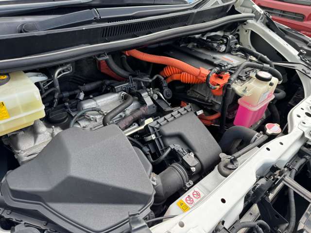 トヨタ ヴォクシー １．８ ハイブリッド ＺＳ 煌ＩＩ H29年 () 99