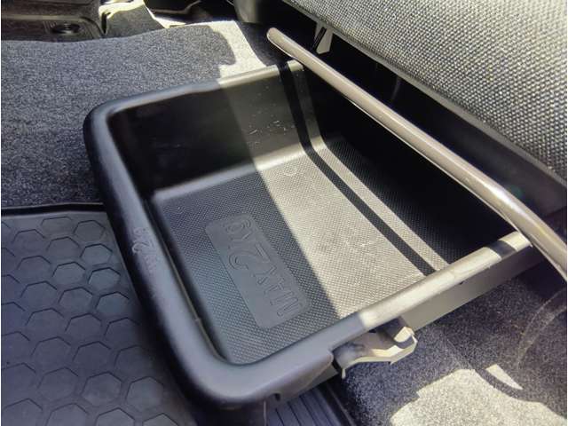 ダイハツ ムーヴ ６６０ カスタム Ｘ ＳＡ ４ＷＤ H25年 () 99