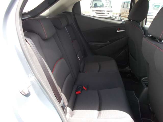 マツダ ＭＡＺＤＡ２ １．５ ＸＤ ブラックトーンエディション ディーゼルターボ R5年 () 99