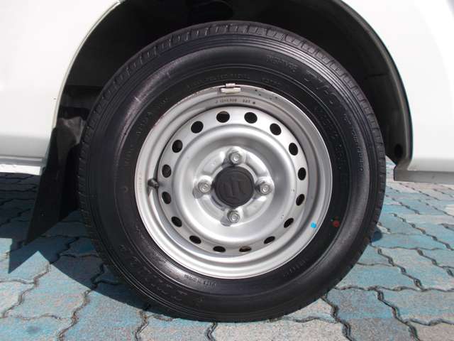 スズキ キャリイトラック ６６０ ＫＣエアコン・パワステ ３方開 ４ＷＤ H28年 () 99