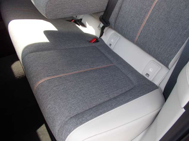 マツダ ＭＸ−３０ ２．０ R4年 () 99