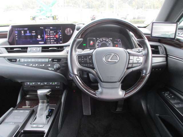 レクサス ＥＳ３００ｈ バージョンＬ R1年 () 99