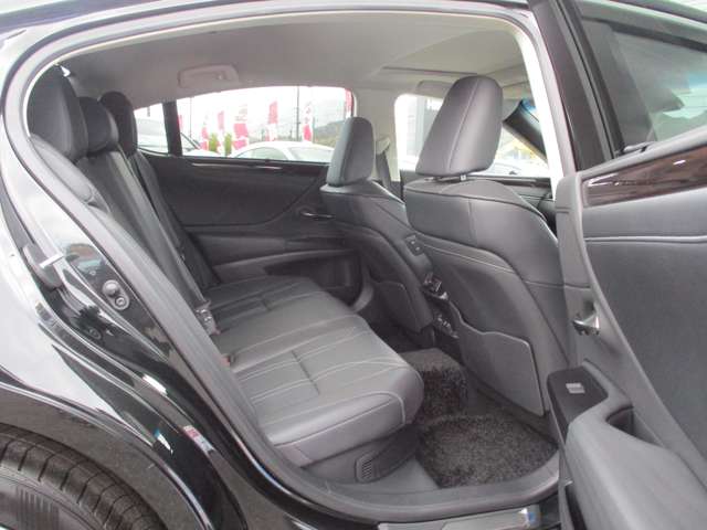 レクサス ＥＳ３００ｈ バージョンＬ R1年 () 99