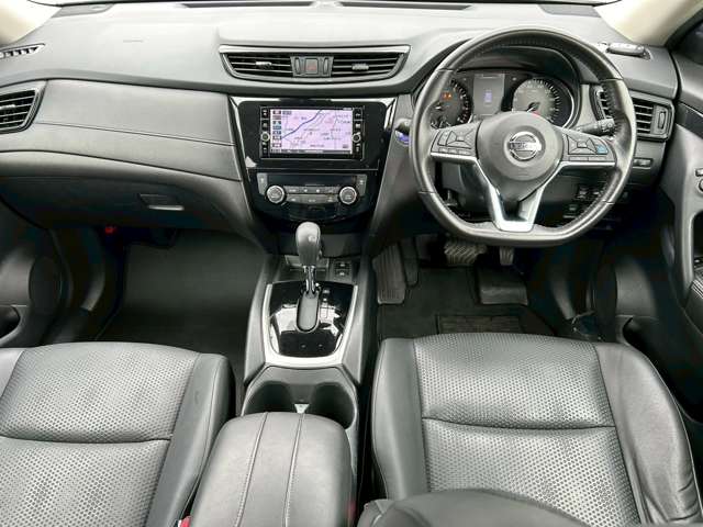 日産 エクストレイル ２．０ ２０ＸＩ ２列車 ４ＷＤ H30年 () 99