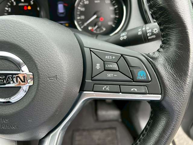 日産 エクストレイル ２．０ ２０ＸＩ ２列車 ４ＷＤ H30年 () 99
