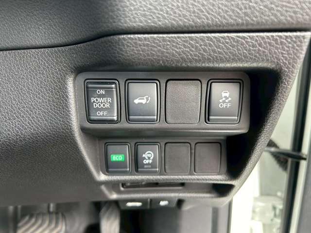 日産 エクストレイル ２．０ ２０ＸＩ ２列車 ４ＷＤ H30年 () 99