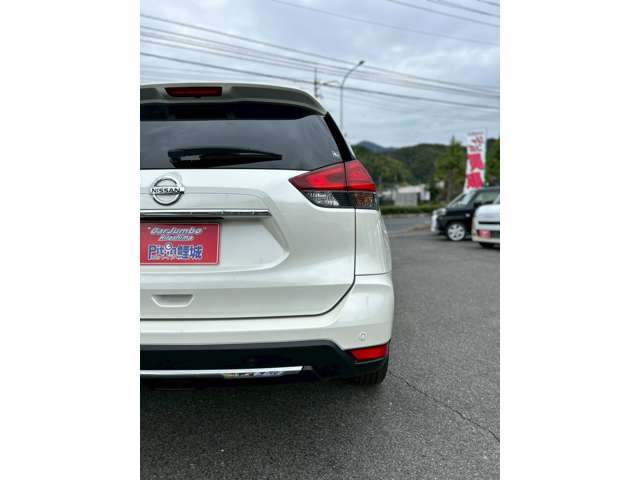日産 エクストレイル ２．０ ２０ＸＩ ２列車 ４ＷＤ H30年 () 99