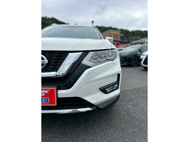 日産 エクストレイル ２．０ ２０ＸＩ ２列車 ４ＷＤ H30年 () 99