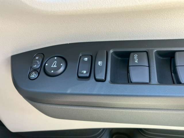 ホンダ Ｎ　ＢＯＸ ６６０ R7年 () 99