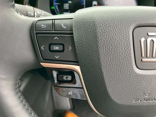 トヨタ クラウン　クロスオーバー　ハイブリッド ２．５ Ｇ アドバンスト レザー パッケージ Ｅ－ＦＯＵＲ ４ＷＤ R4年 () 99