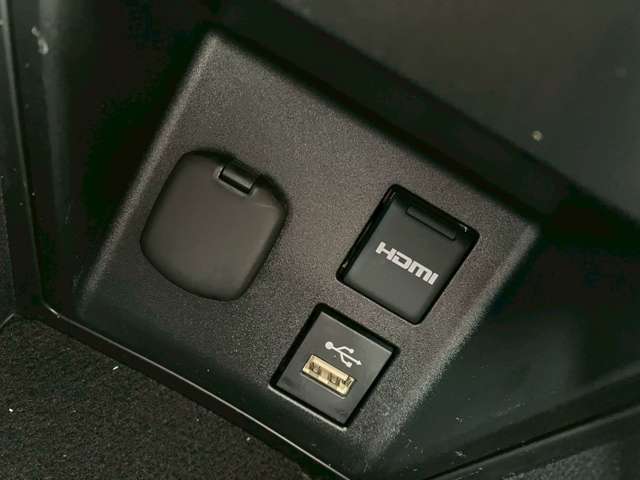トヨタ クラウン　クロスオーバー　ハイブリッド ２．５ Ｇ アドバンスト レザー パッケージ Ｅ－ＦＯＵＲ ４ＷＤ R4年 () 99