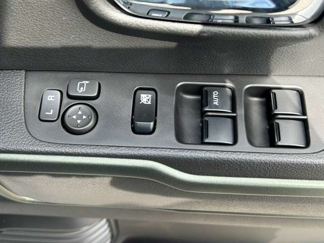 マツダ フレアクロスオーバー ６６０ ＺＳ R6年 () 99