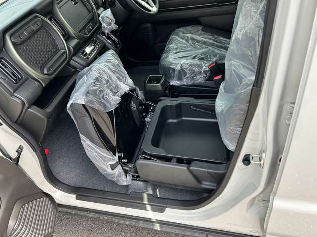 マツダ フレアクロスオーバー ６６０ ＺＳ R6年 () 99