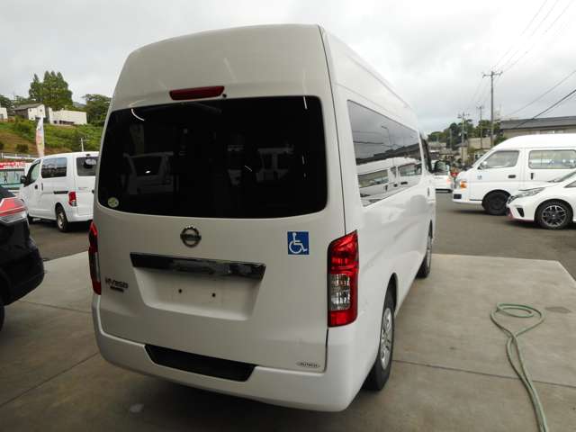 日産 ＮＶ３５０キャラバン ２．５ チェアキャブ Ｍ仕様 ディーゼルターボ ４ＷＤ H27年 (東北) 99