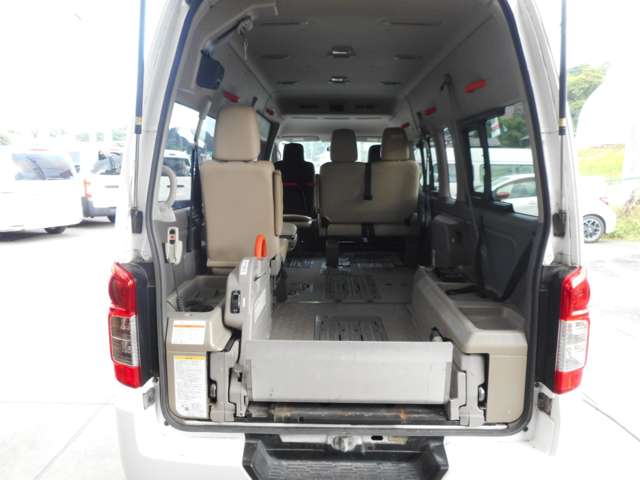 日産 ＮＶ３５０キャラバン ２．５ チェアキャブ Ｍ仕様 ディーゼルターボ ４ＷＤ H27年 (東北) 99